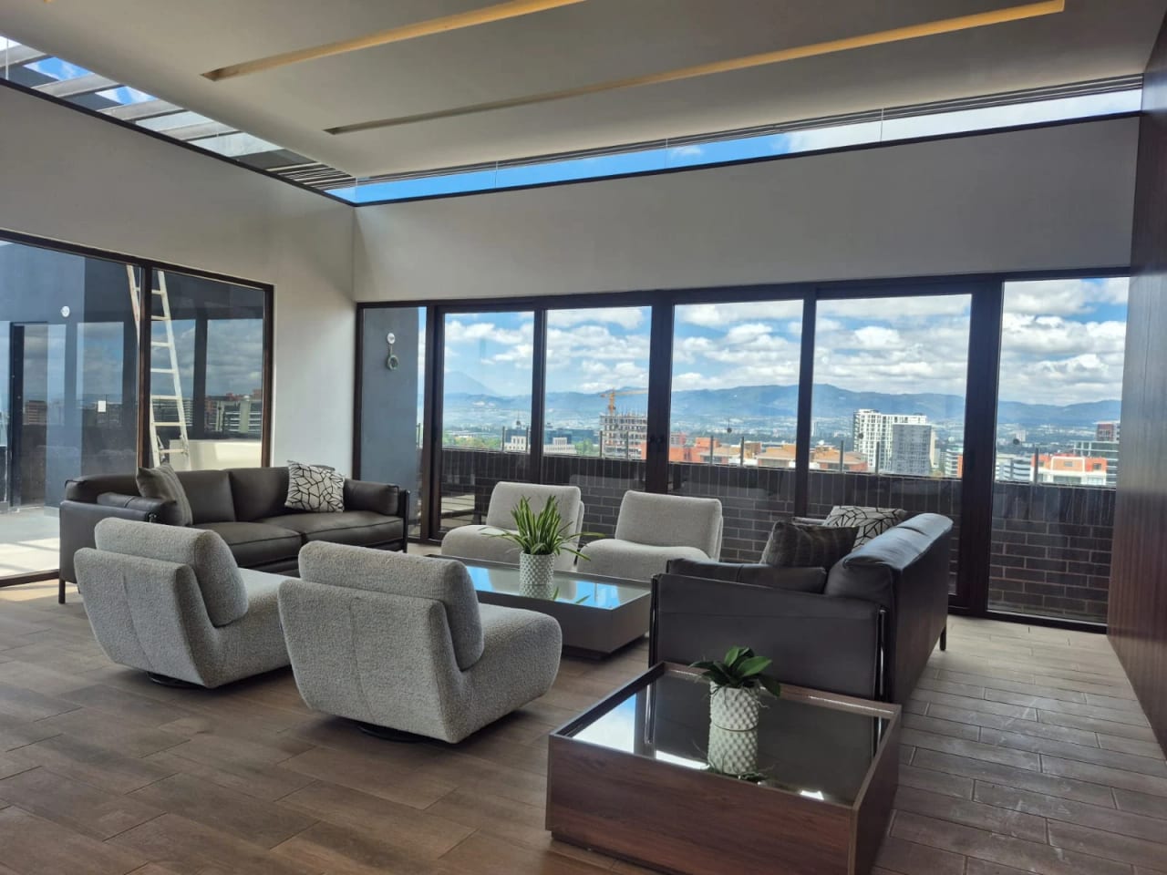 Apartamento en Renta, BIKO Zona 10 — foto 10 de 12