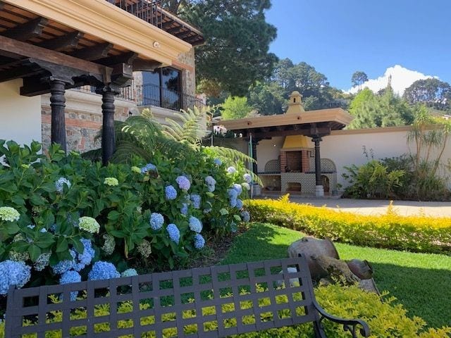Casa en Venta Montebello — foto 1 de 8